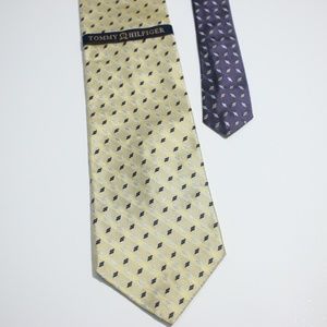 Tommy Hilfiger Two-toned Tie